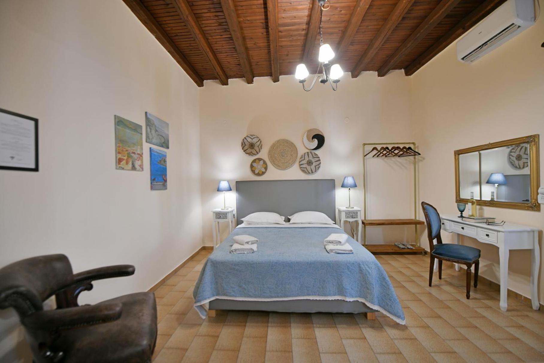 Athina Guesthouse Hydra  Bagian luar foto