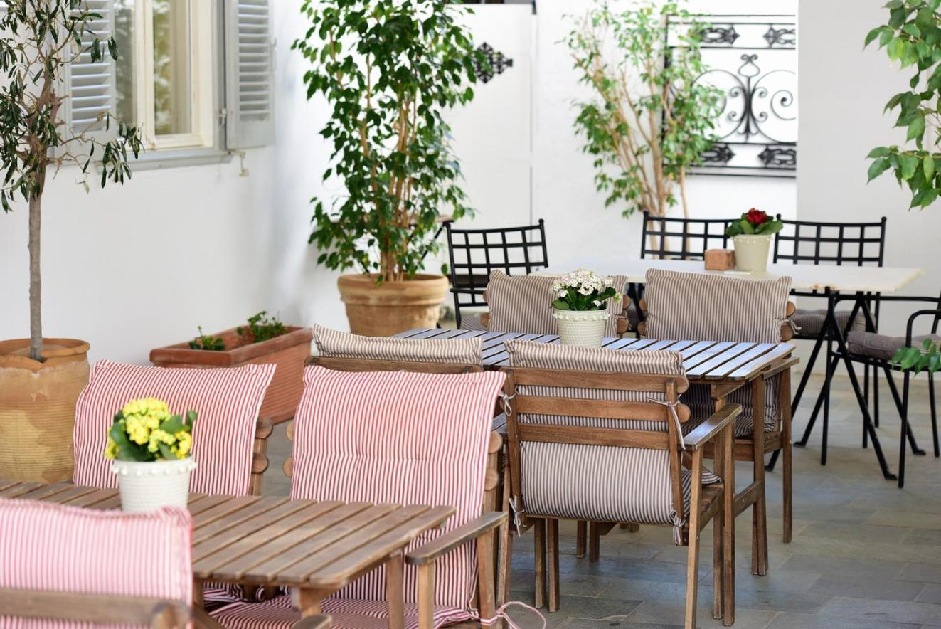 Athina Guesthouse Hydra  Bagian luar foto