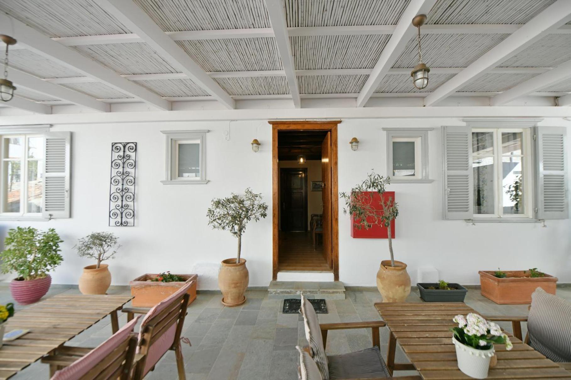 Athina Guesthouse Hydra  Bagian luar foto