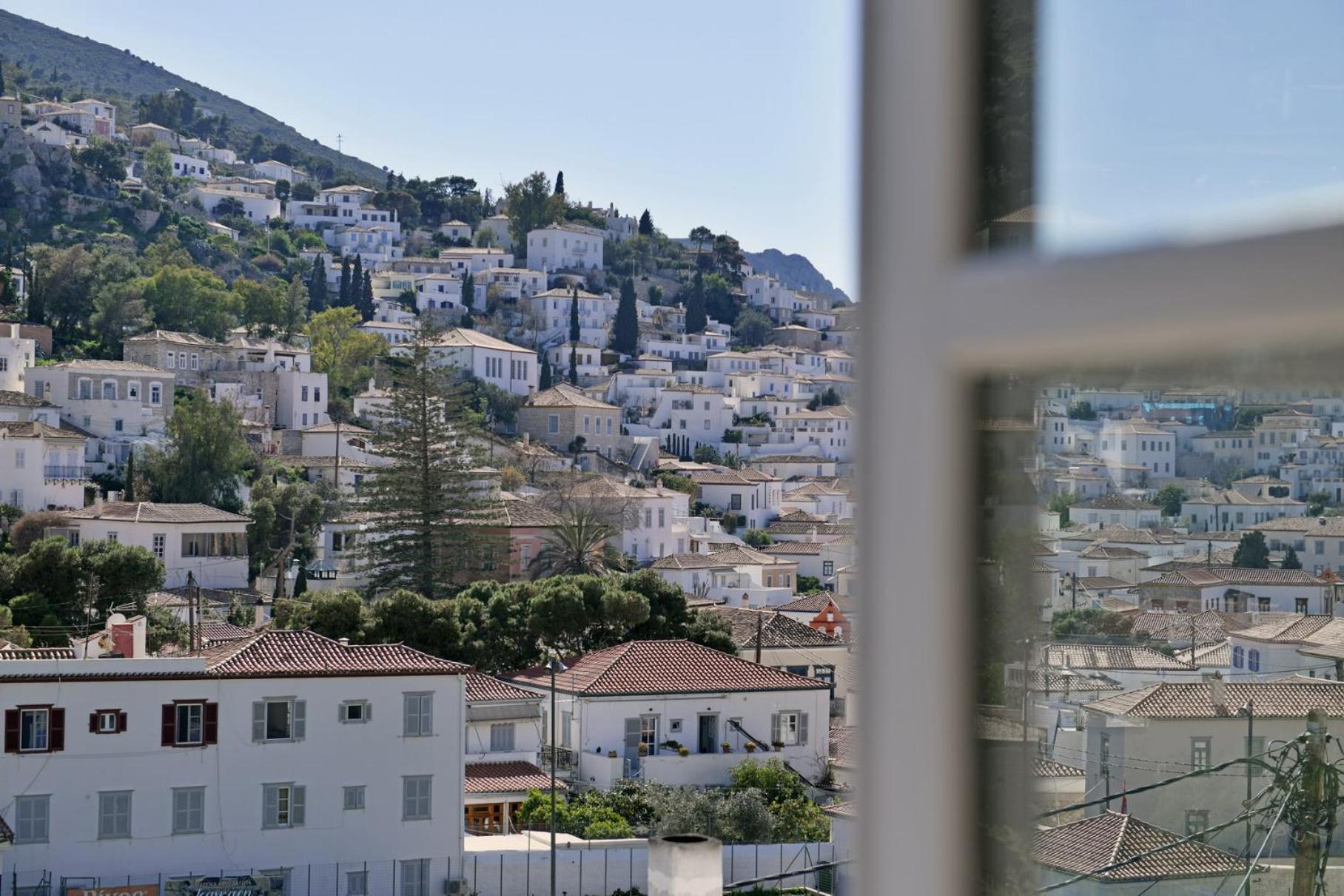 Athina Guesthouse Hydra  Bagian luar foto